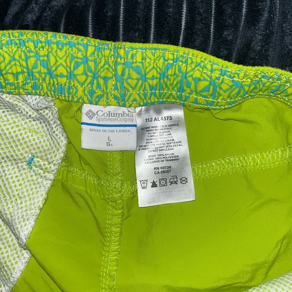 EUC Columbia Sandy River shorts, women’s size large L lime green - Picture 4 of 7